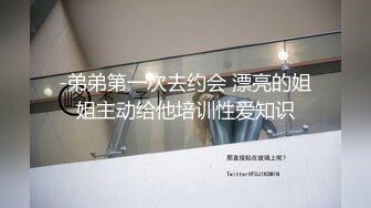 极品清纯饥渴美女主播现场直播用工具插逼自慰大秀