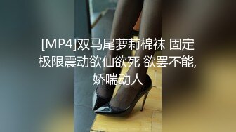 [MP4]高颜值大长腿黑裙妹子开档黑丝高跟鞋镜头前口交骑乘猛操