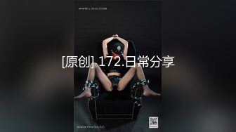 在KTV搭讪的性感小女仆不只会唱歌，更会吃肉棒