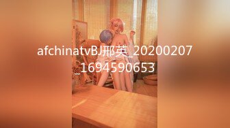 [MP4/ 159M] 小小玉儿找女技师服务，扶着屌磨蹭骚逼，掰开屁股后入，老哥没几下就射了