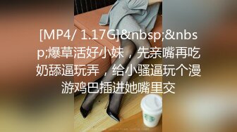 0631骚老婆路边发骚  当妓值钱吗？