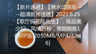 蝴蝶逼社会小妹颜值不错一个人精彩大秀，抽着小烟揉着奶子自慰逼逼真骚，性感的裸体蹦迪模式真骚，精彩刺激